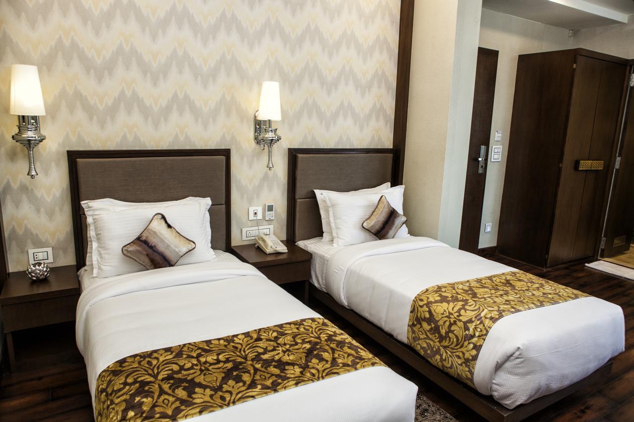 Hotel Gangakashi Nagpur Ngoại thất bức ảnh