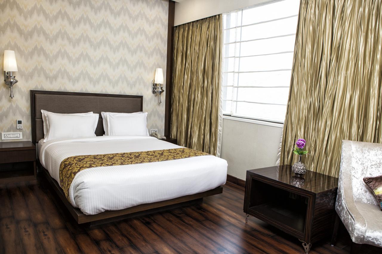 Hotel Gangakashi Nagpur Ngoại thất bức ảnh