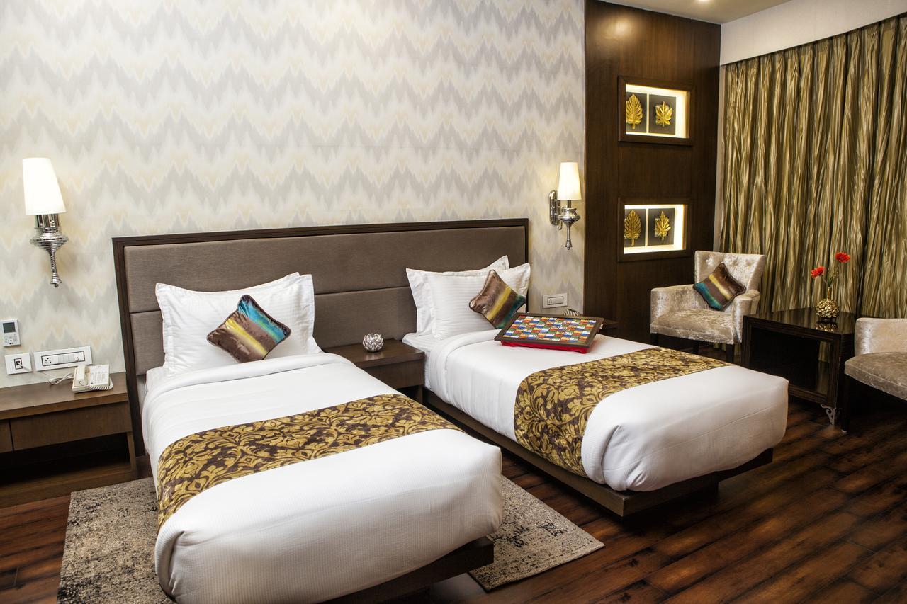 Hotel Gangakashi Nagpur Ngoại thất bức ảnh